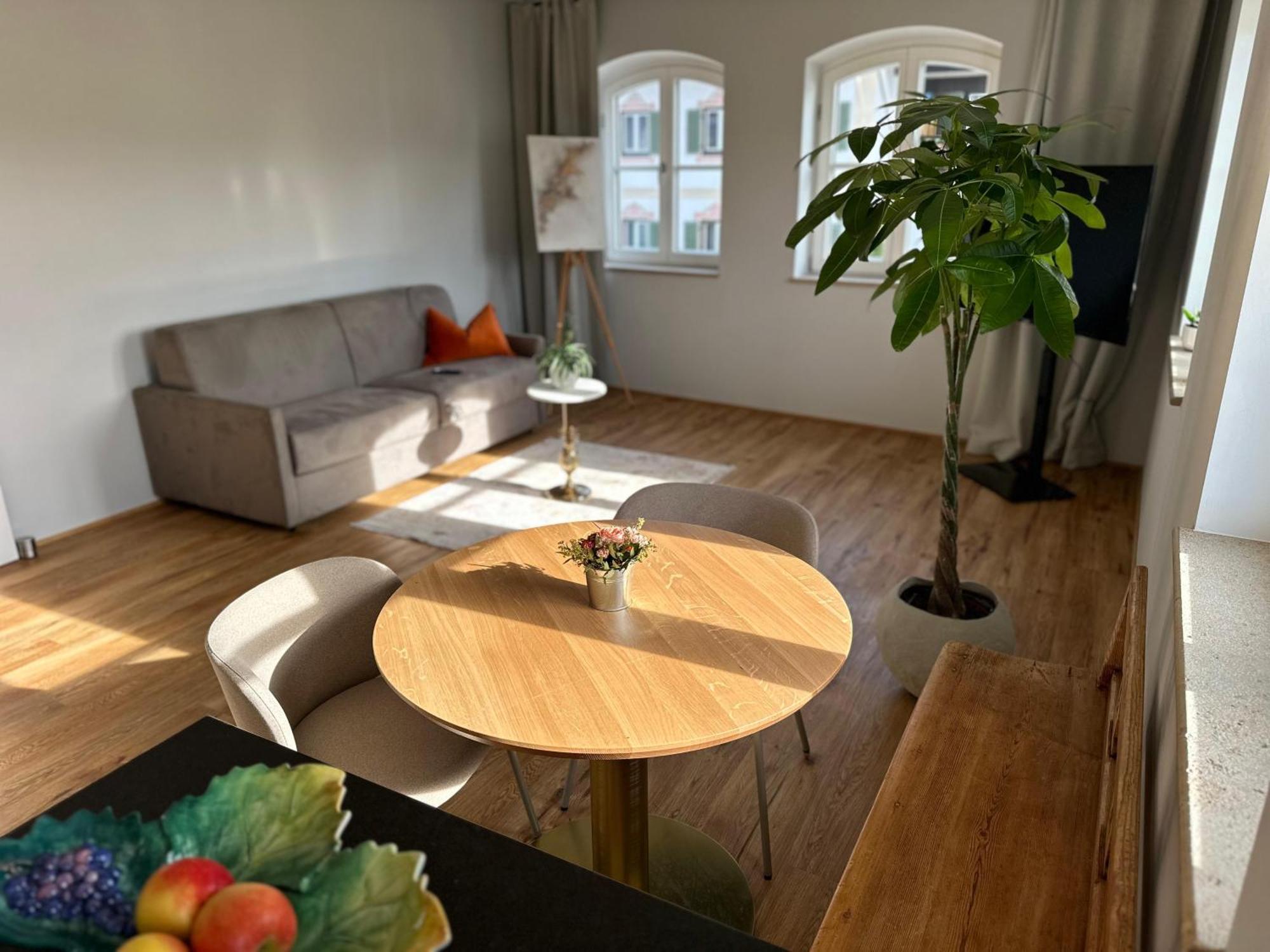 Vaicun Stays - Luxury Apartments - Apartments Mit Blick Auf Den Tegernsee Гмунд-ам-Тегернзе Экстерьер фото